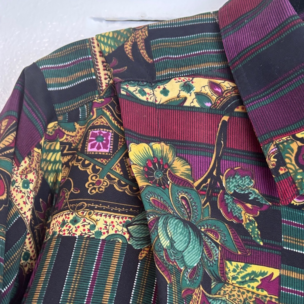 SMW Women’s Vintage Patchwork Button-Down Shirt – Green & Burgundy - Picture 10 of 14